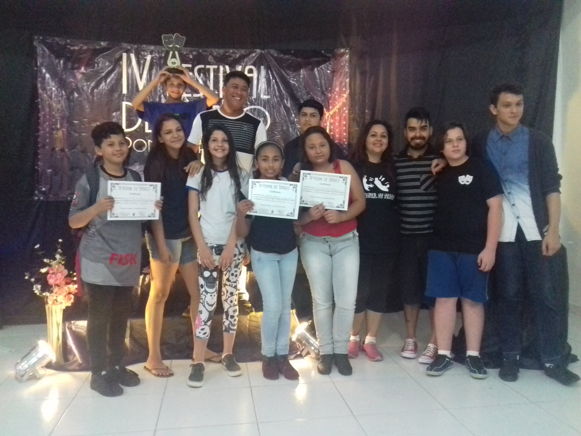 REI LEÃO, CIA. MÁKARA