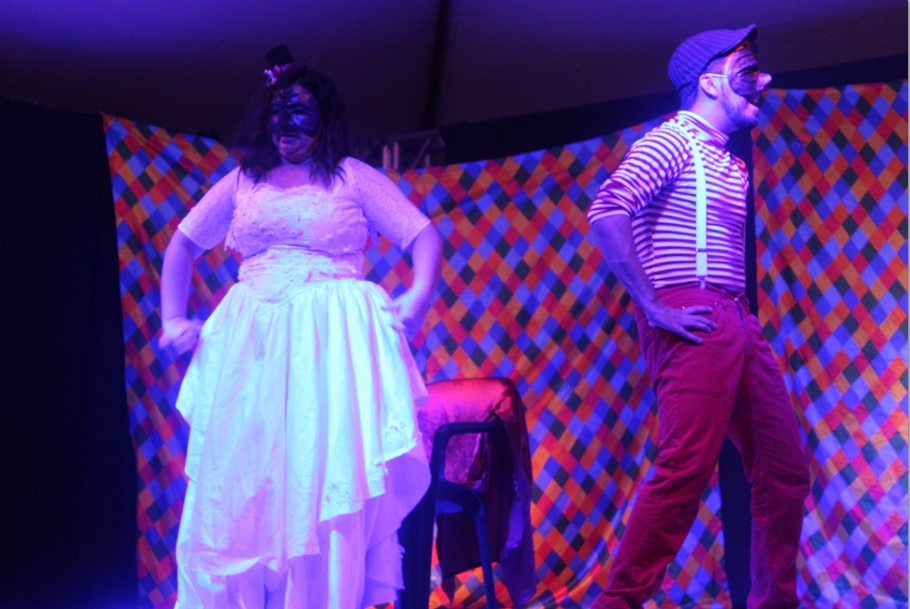 LEONILDA E POLICHINELO- Festival de Pontal 2015