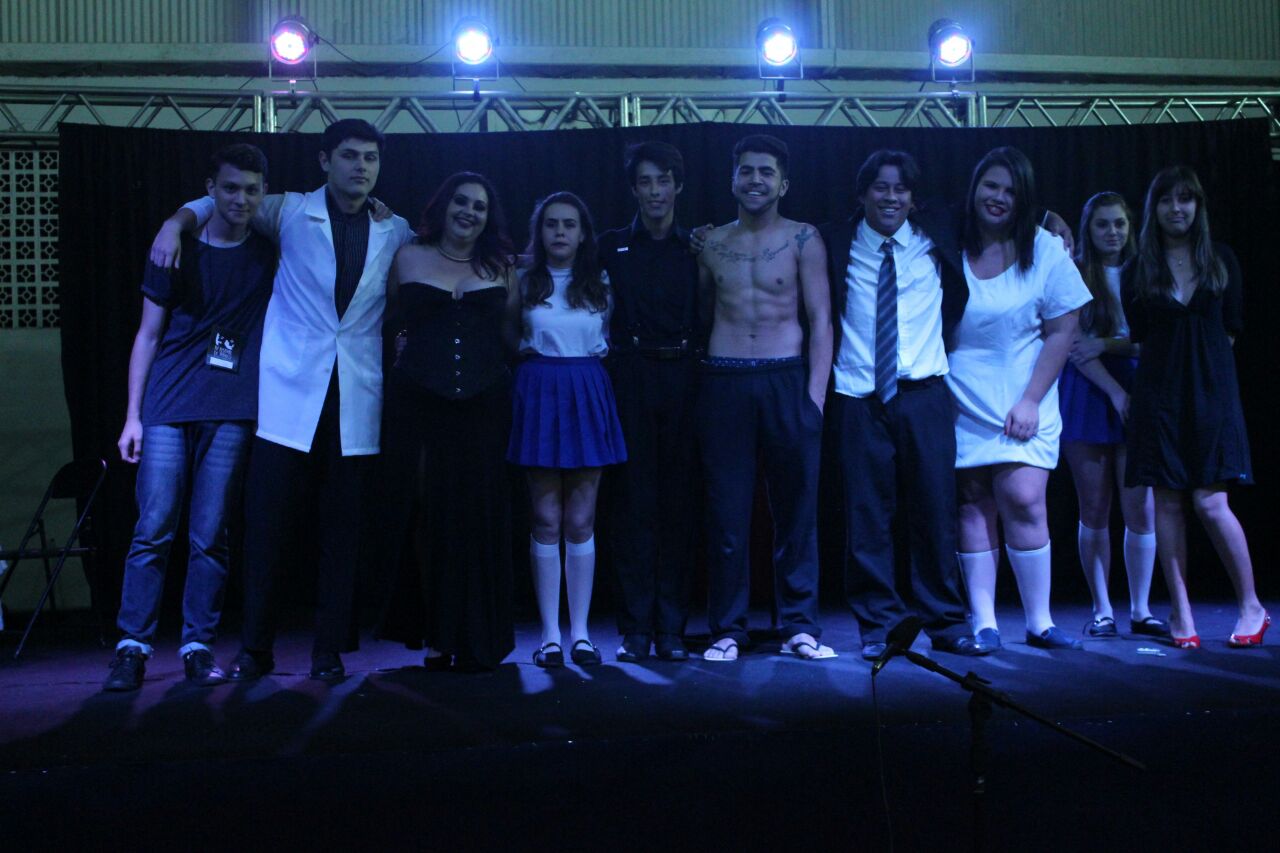 ATORES- PERDOA-ME POR ME TRAÍRES